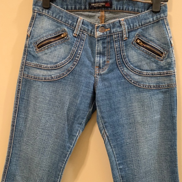 LOW RISE AMERICAN EAGLE BOOTCUT JEANS - Picture 2 of 7